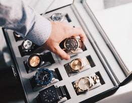 is-the-smart-money-still-in-luxury-watches